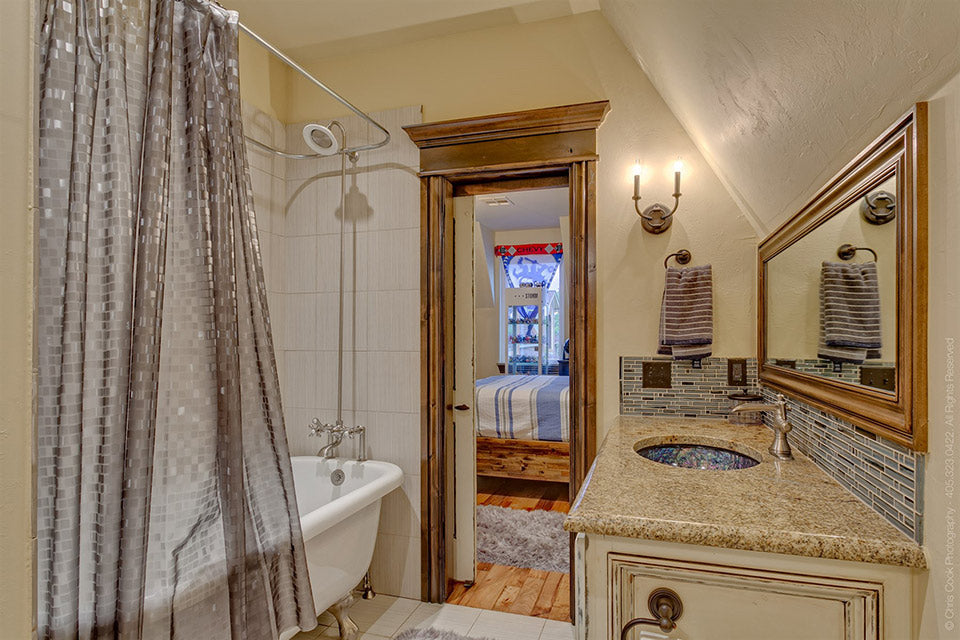 Abby Glen Castle House Plan  - Bedroom 4 Bathroom
