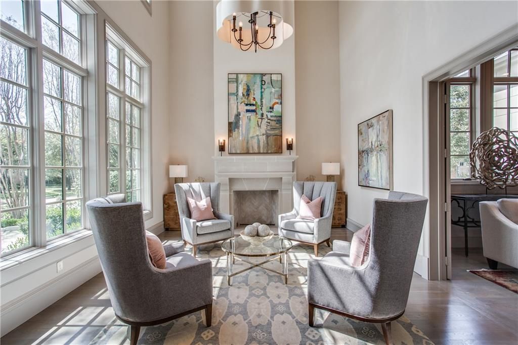 Madison Avenue House Plan - Living room