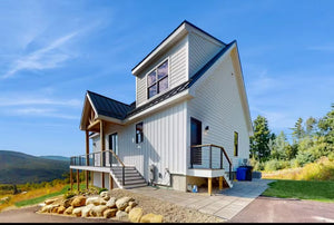 Charming Family Home with Walkout Basement (1,770 sq ft)