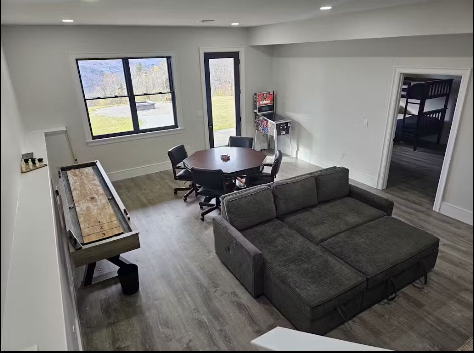 Charming Family Home with Walkout Basement (1,770 sq ft)