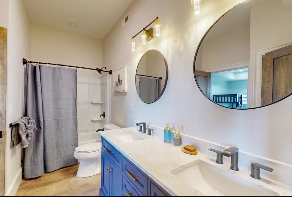 Charming Family Home with Walkout Basement (1,770 sq ft)