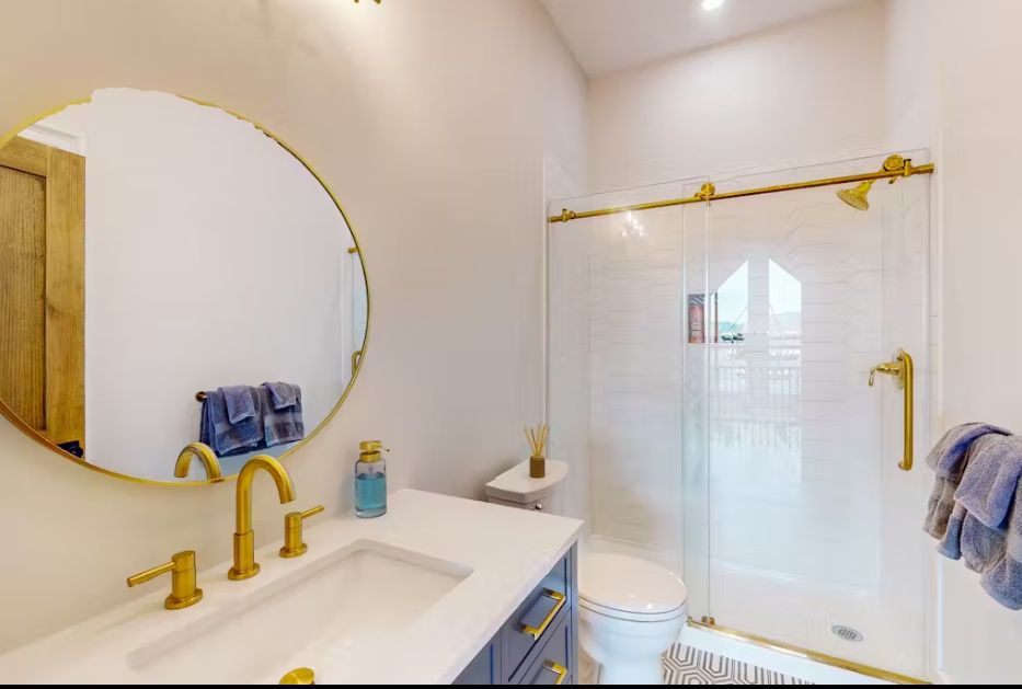 Charming Family Home with Walkout Basement (1,770 sq ft)