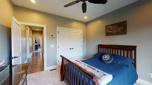 Stylish Craftsman Home with 3 Bedrooms and Basement Foundation