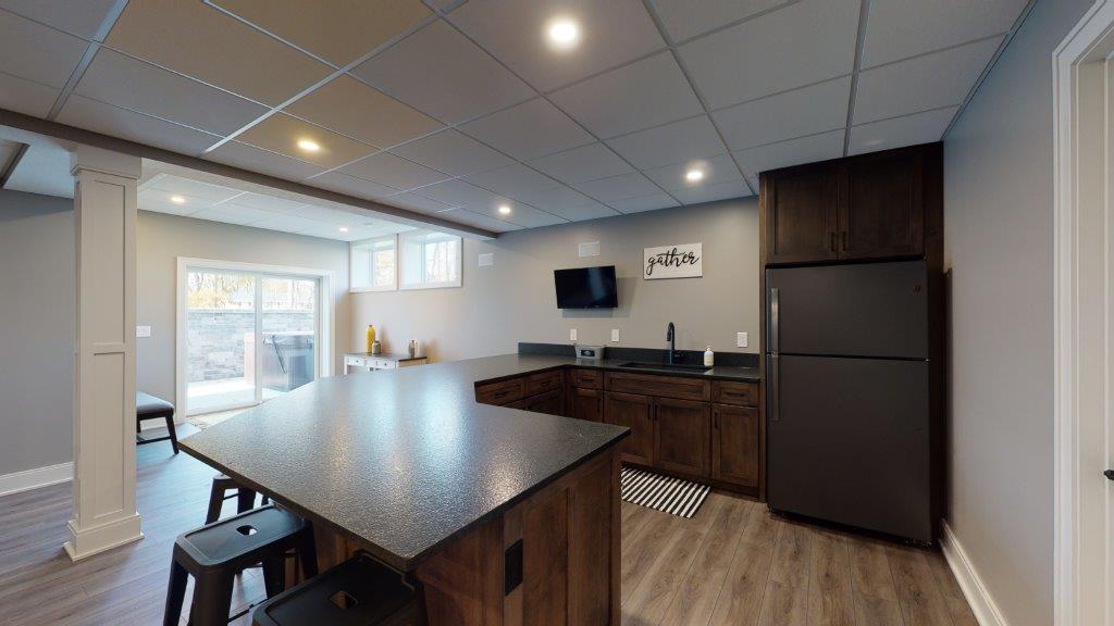 Stylish Craftsman Home with 3 Bedrooms and Basement Foundation