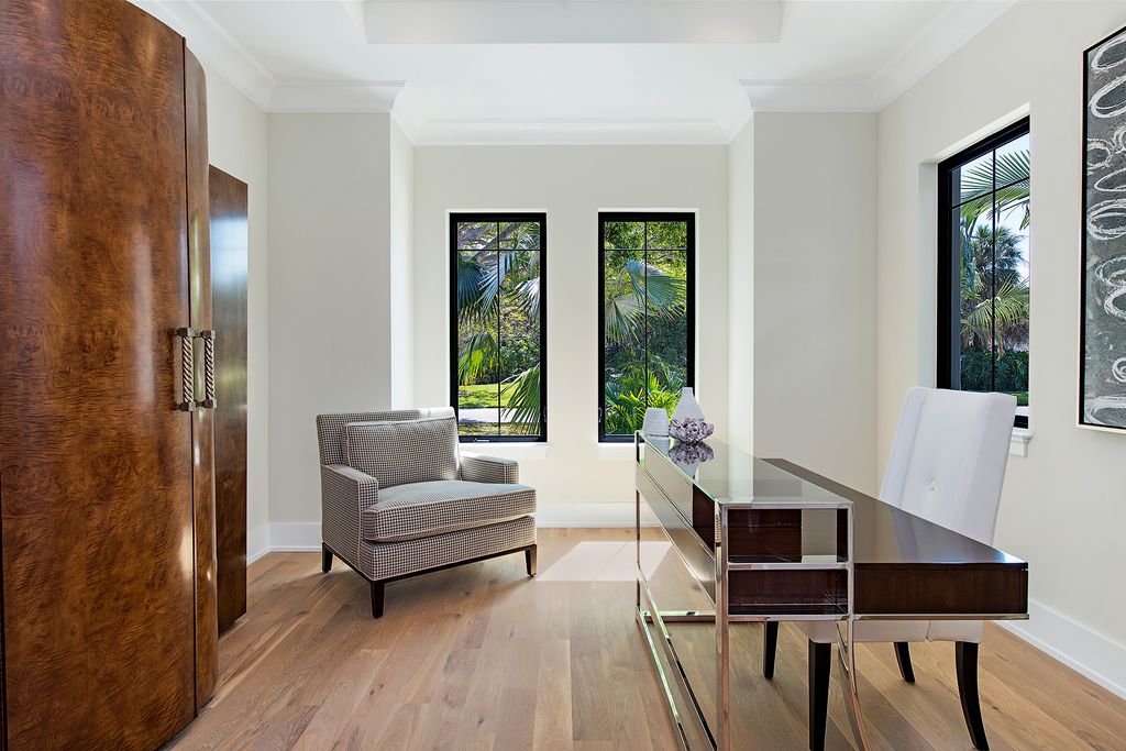 Elegant 4-Bedroom Home with Elevator, Wine Cellar, and Outdoor Kitchen