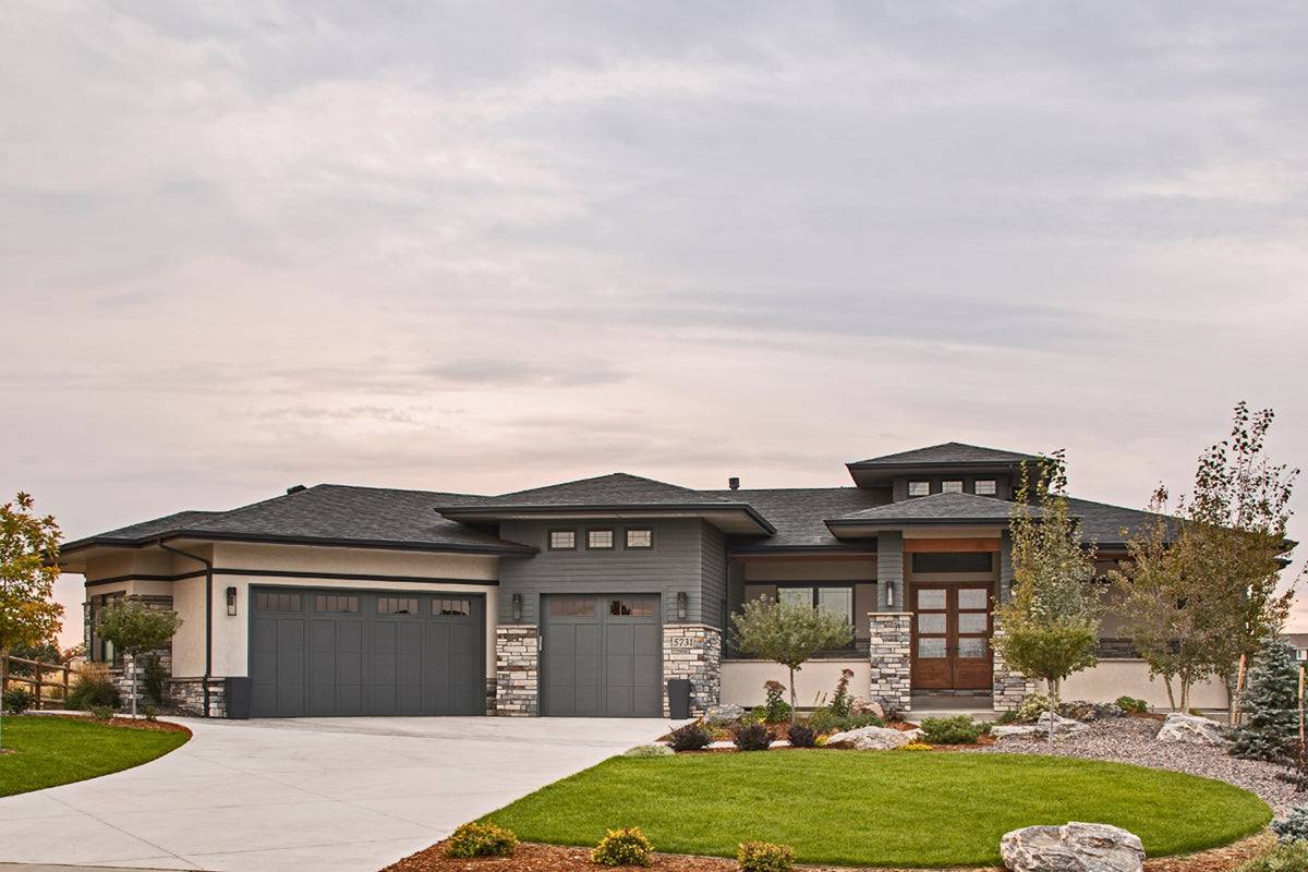 I7392-A The Mayer House Exterior-11