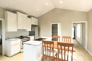 J7862-E Cottage House Kitchen, 2 Bedrooms, 2 Bathrooms | Granite Hollow 24636 