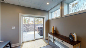 Stylish Craftsman Home with 3 Bedrooms and Basement Foundation