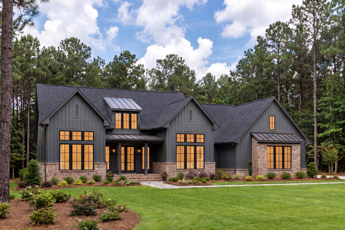 H8379-A Transitional House, 3 Bedrooms, 3.5 Bathrooms | Hawkridge House Plan Exterior-3