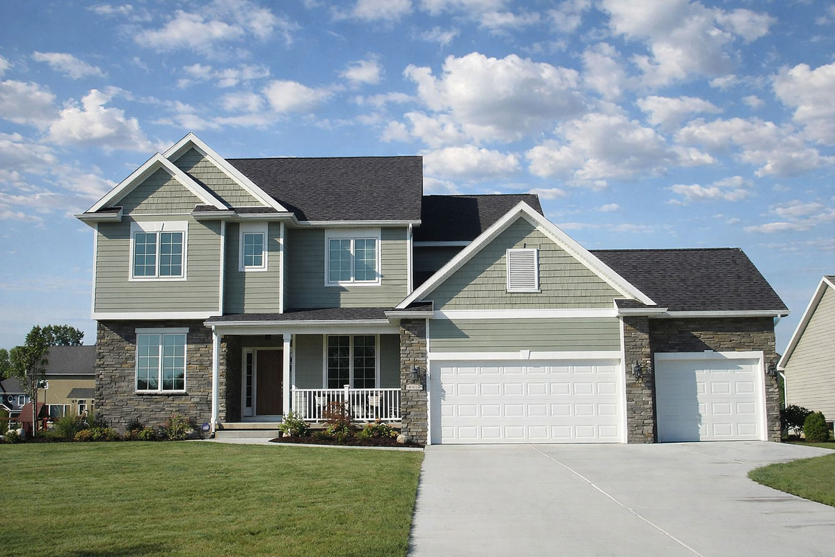 AB8075-A Traditional House, 4 Bedrooms, 2.5 Bathrooms | Fasano House Plan with 3-car Garage Option