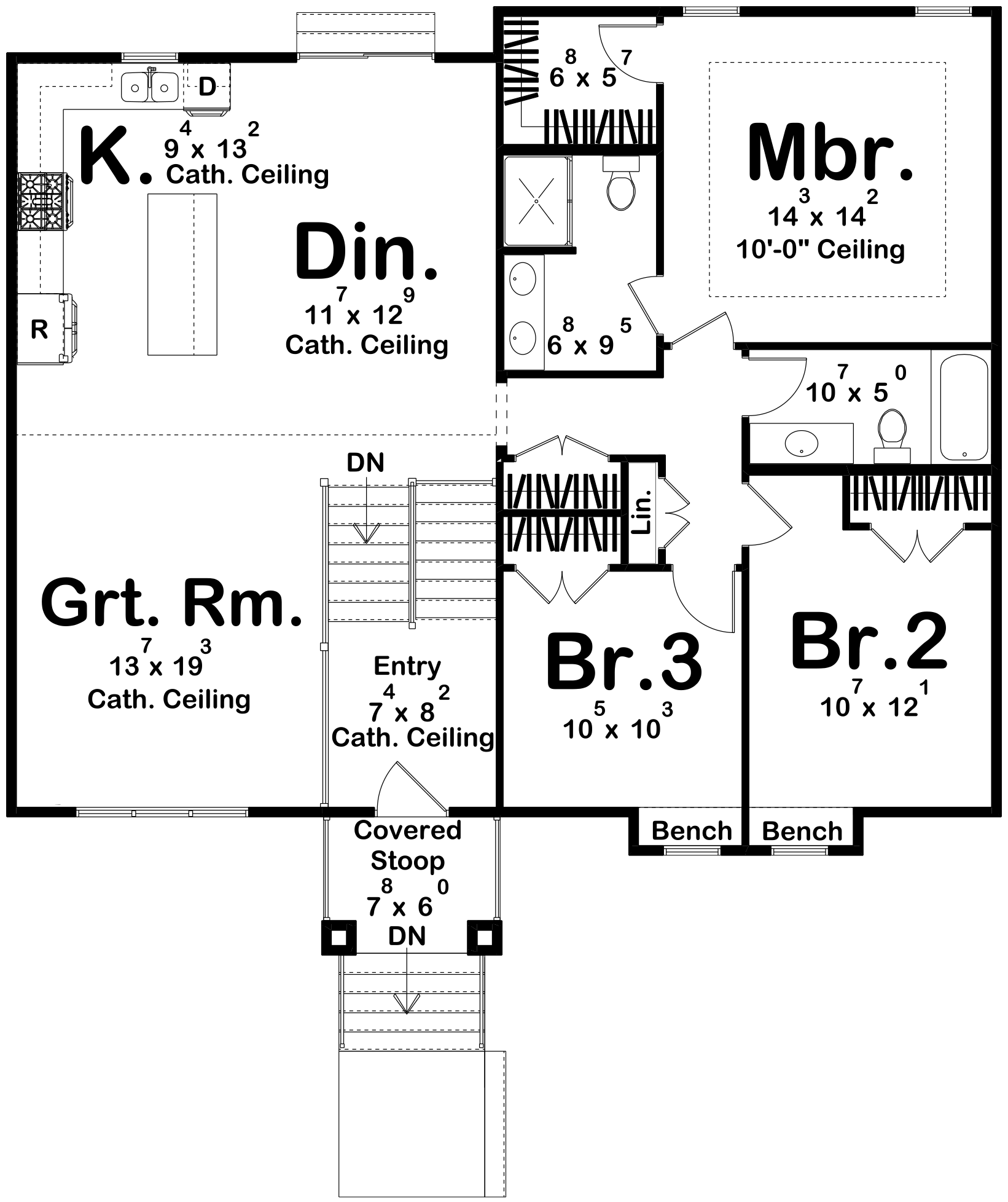 G7895-A Traditional House First Floor Plan, 3 Bedrooms, 2.5 Bathrooms | Hartzville 30172 