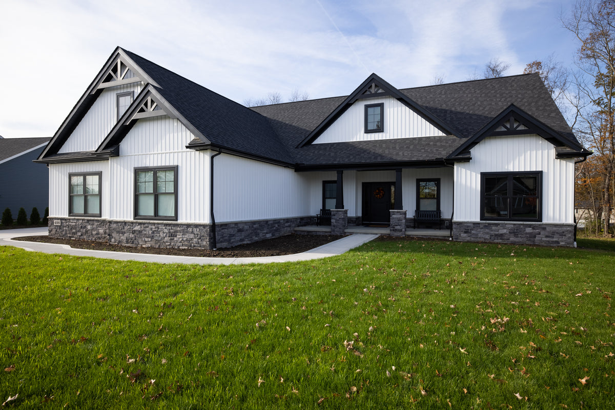 Stylish Craftsman Home with 3 Bedrooms and Basement Foundation