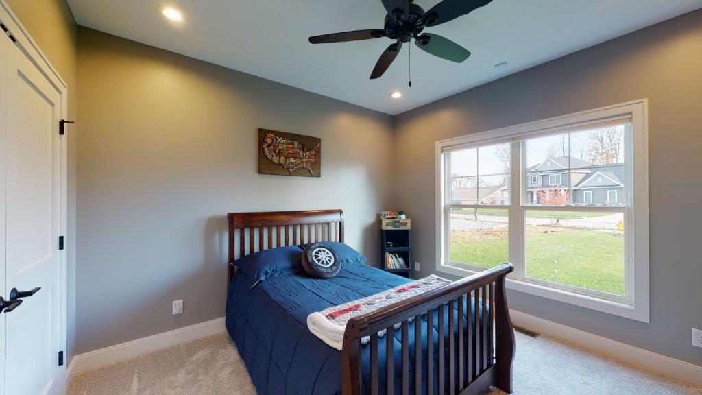 Stylish Craftsman Home with 3 Bedrooms and Basement Foundation