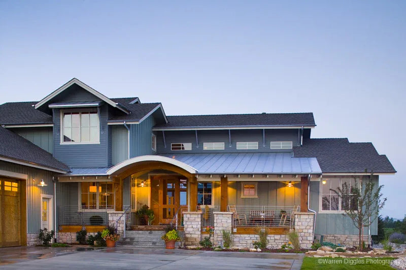 I7637-A Modern Farmhouse, 4 Bedrooms, 2.5 Bathrooms | The Hudson Garden House Plan Exterior-8