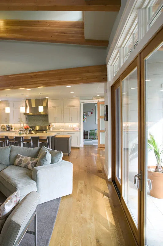I7637-A Modern Farmhouse Great Room, 4 Bedrooms, 2.5 Bathrooms | The Hudson Garden House Plan 