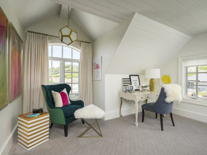 Luxurious 6 Bedroom Home with Spacious Living Areas