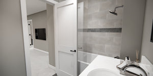 D7355-A Kingsport House Bathroom