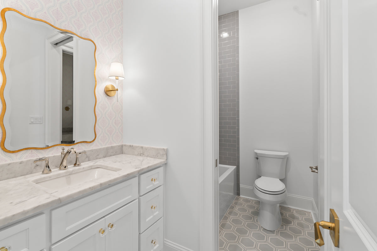 C653-A Acadian House, 4 Bed, 3.5 Bath | Royal Oaks House Plan Interior-18