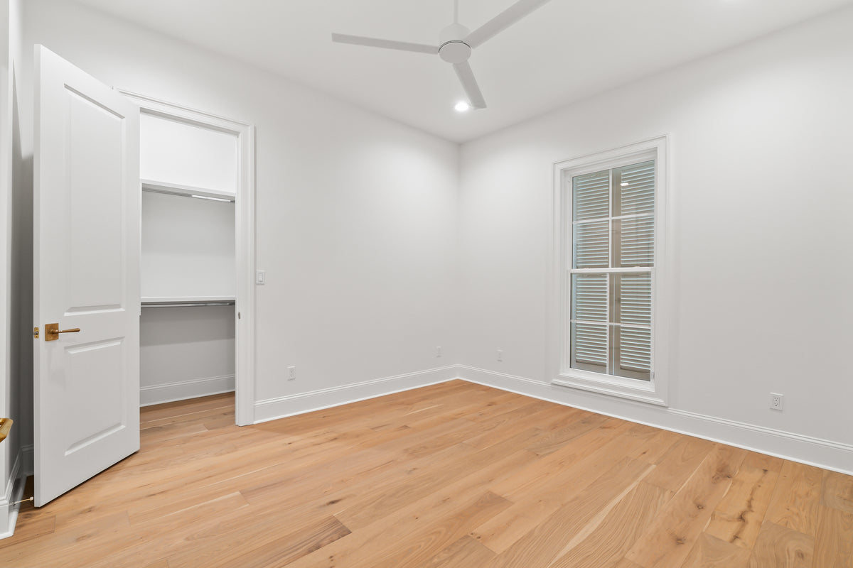 C653-A Acadian House, 4 Bed, 3.5 Bath | Royal Oaks House Plan Interior-36