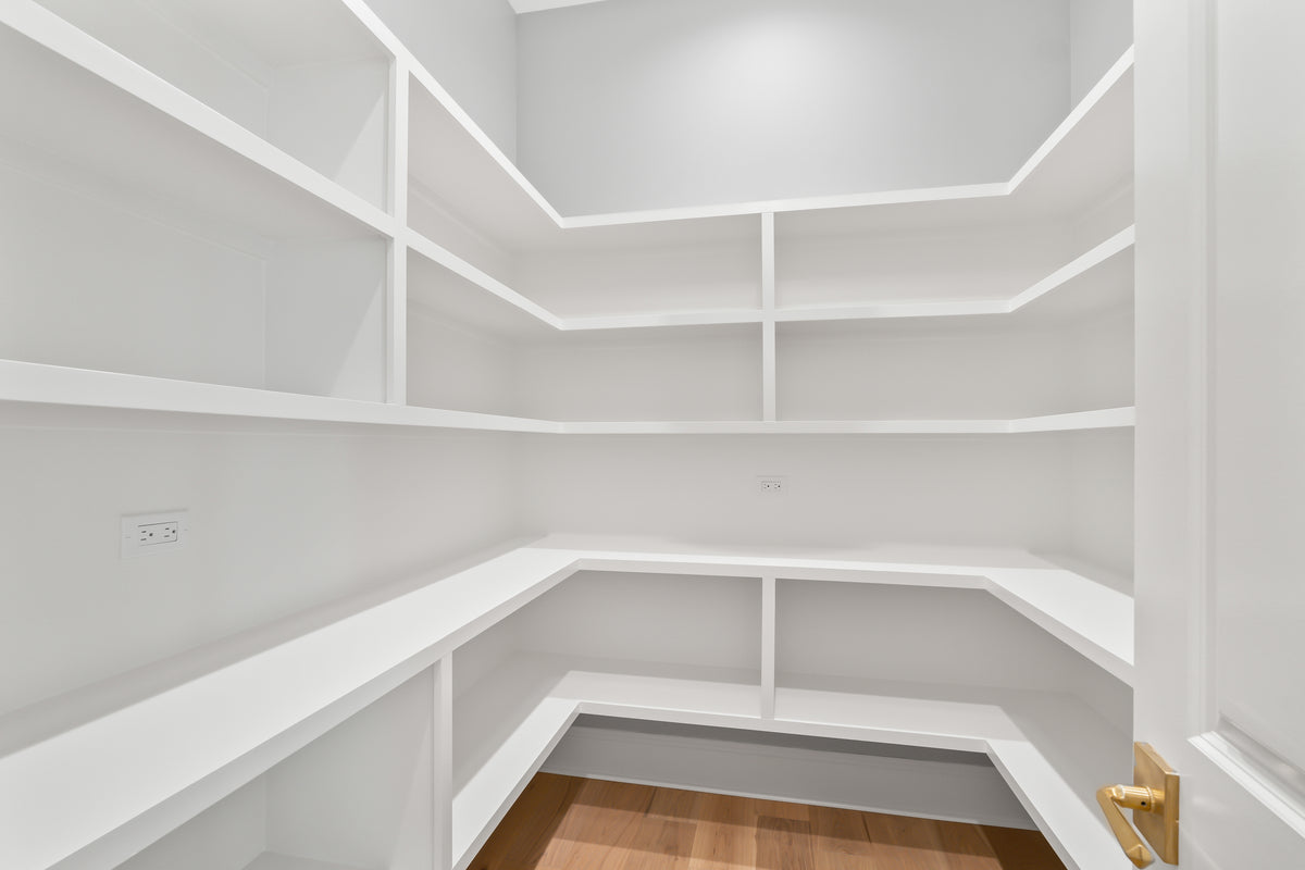 C653-A Acadian House, 4 Bed, 3.5 Bath | Royal Oaks House Plan Interior-22