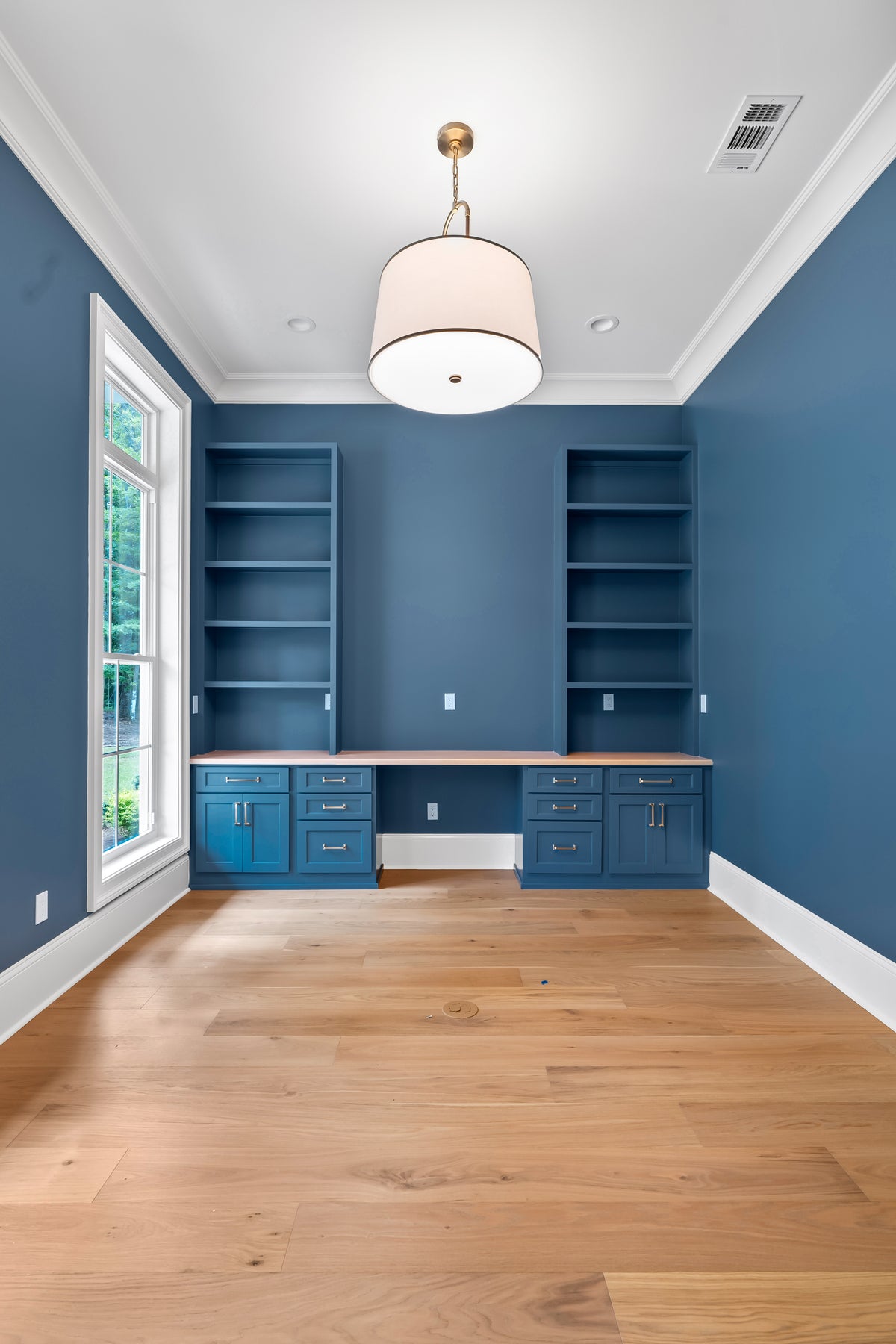 C653-A Acadian House, 4 Bed, 3.5 Bath | Royal Oaks House Plan Interior-27