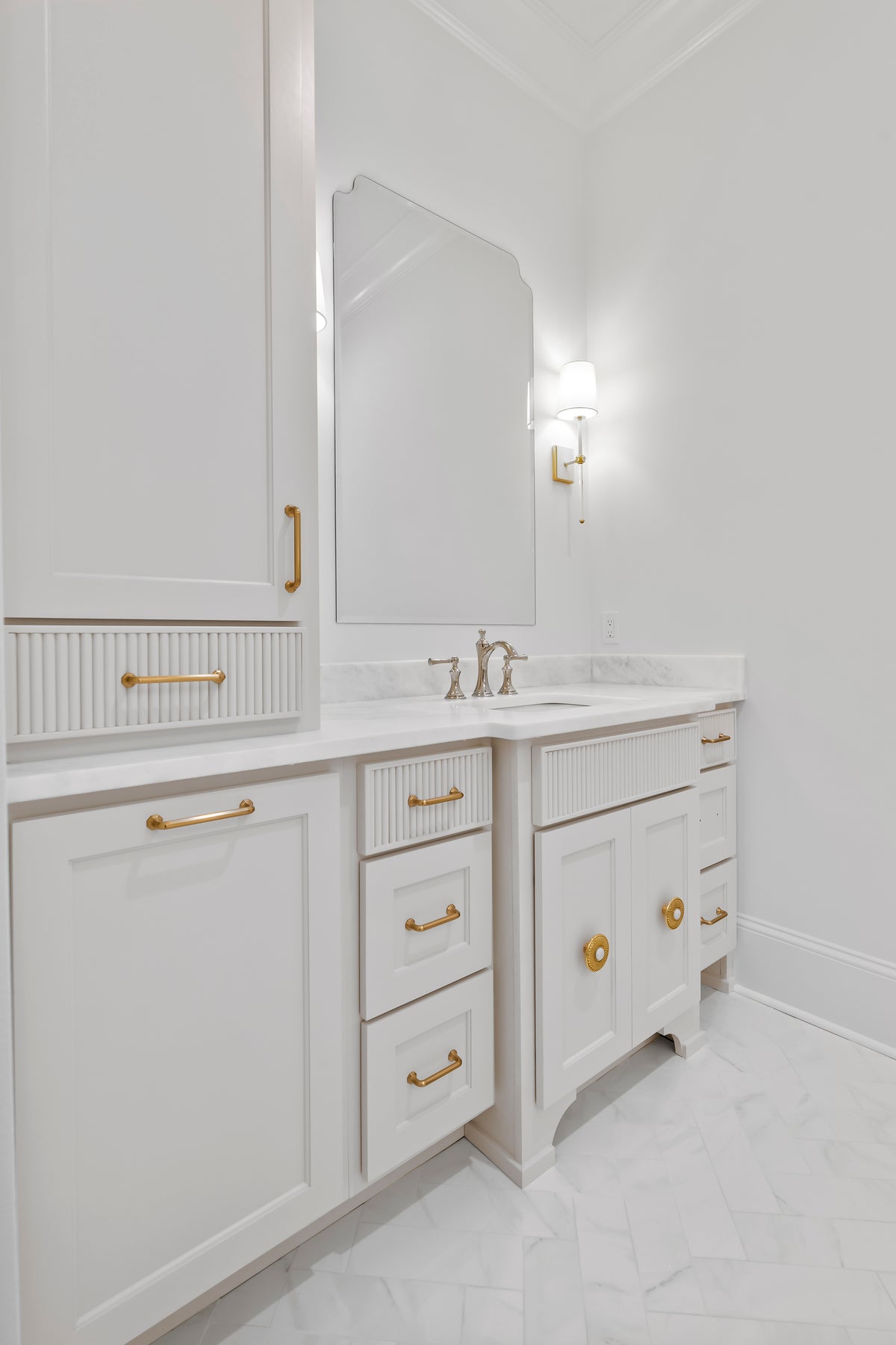 C653-A Acadian House, 4 Bed, 3.5 Bath | Royal Oaks House Plan Interior-2