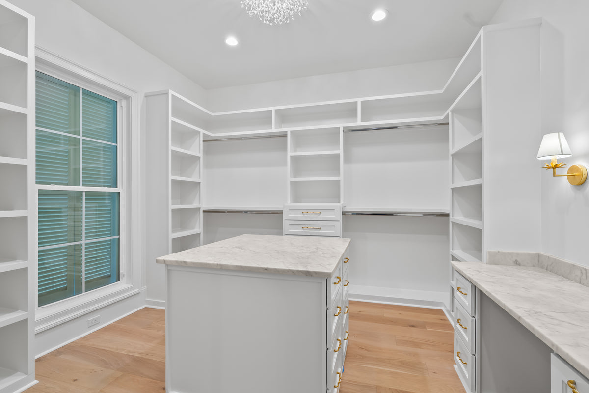 C653-A Acadian House, 4 Bed, 3.5 Bath | Royal Oaks House Plan Interior-15