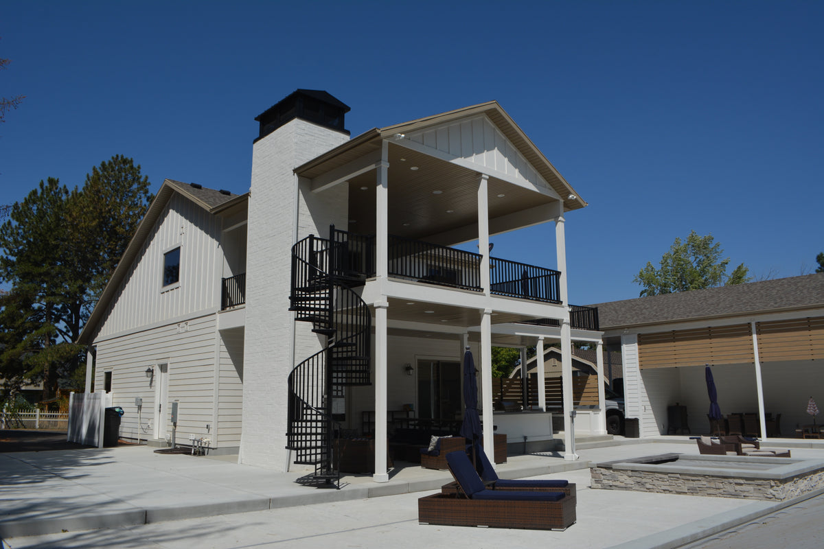 AO7992-A Carriage House, 1 Bedroom, 2.5 Bathrooms | Cummings Exterior-13