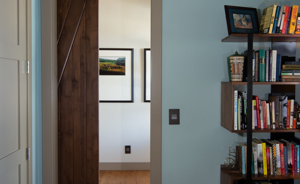 I7392-A The Mayer House 