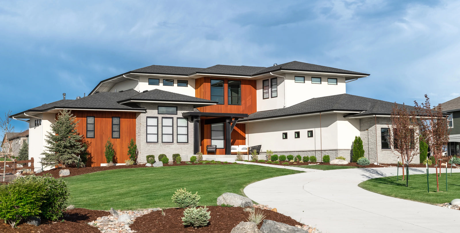 I7633-A Contemporary House, 4 Bedrooms, 3.5 Bathrooms | The West Union House Plan Exterior