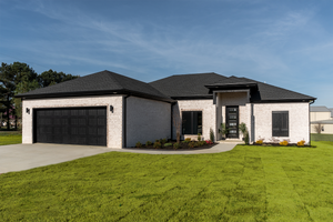 Charming 1,649 sq ft Ranch with Flex Room and Fireplace