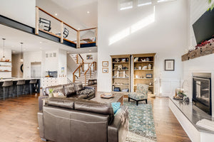 I7384-A The Angel Rock House Great Room