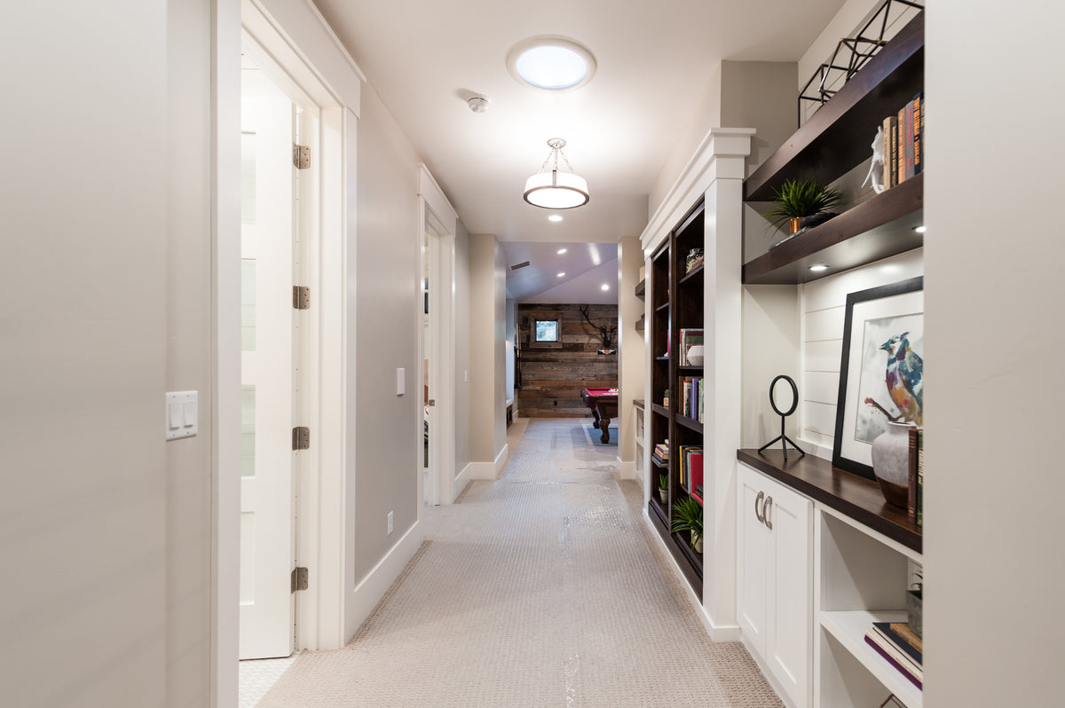 Expansive Luxury Home with Walkout Basement and 4-Car Garage