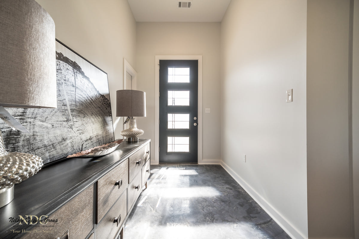 Charming 1,649 sq ft Ranch with Flex Room and Fireplace