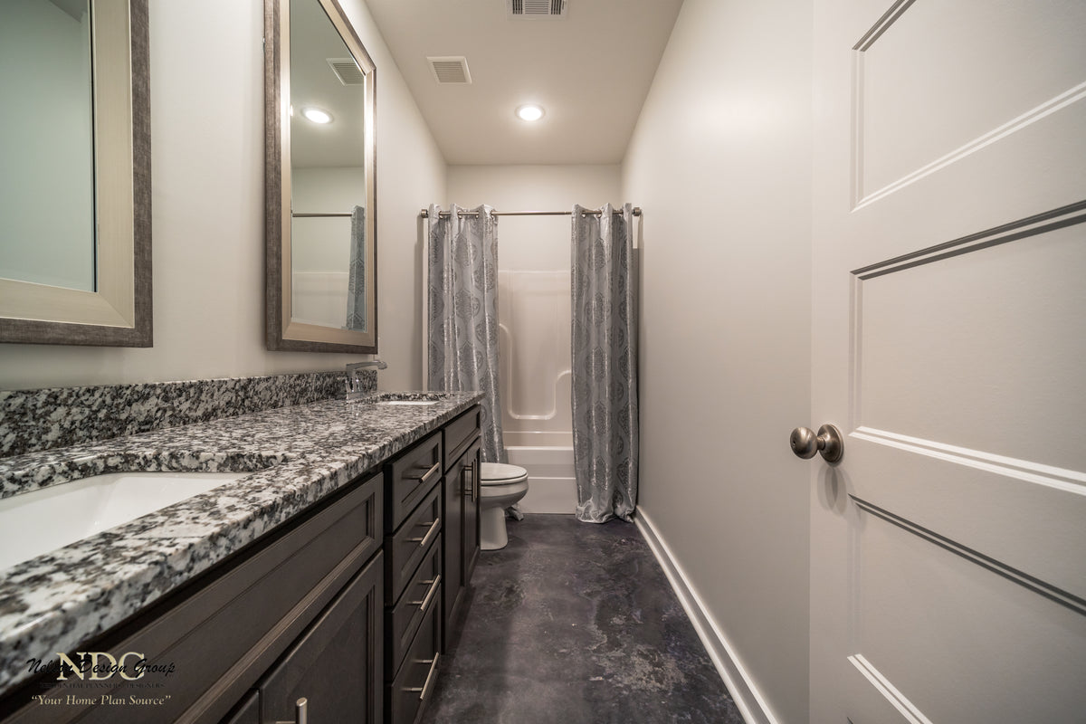 Charming 1,649 sq ft Ranch with Flex Room and Fireplace