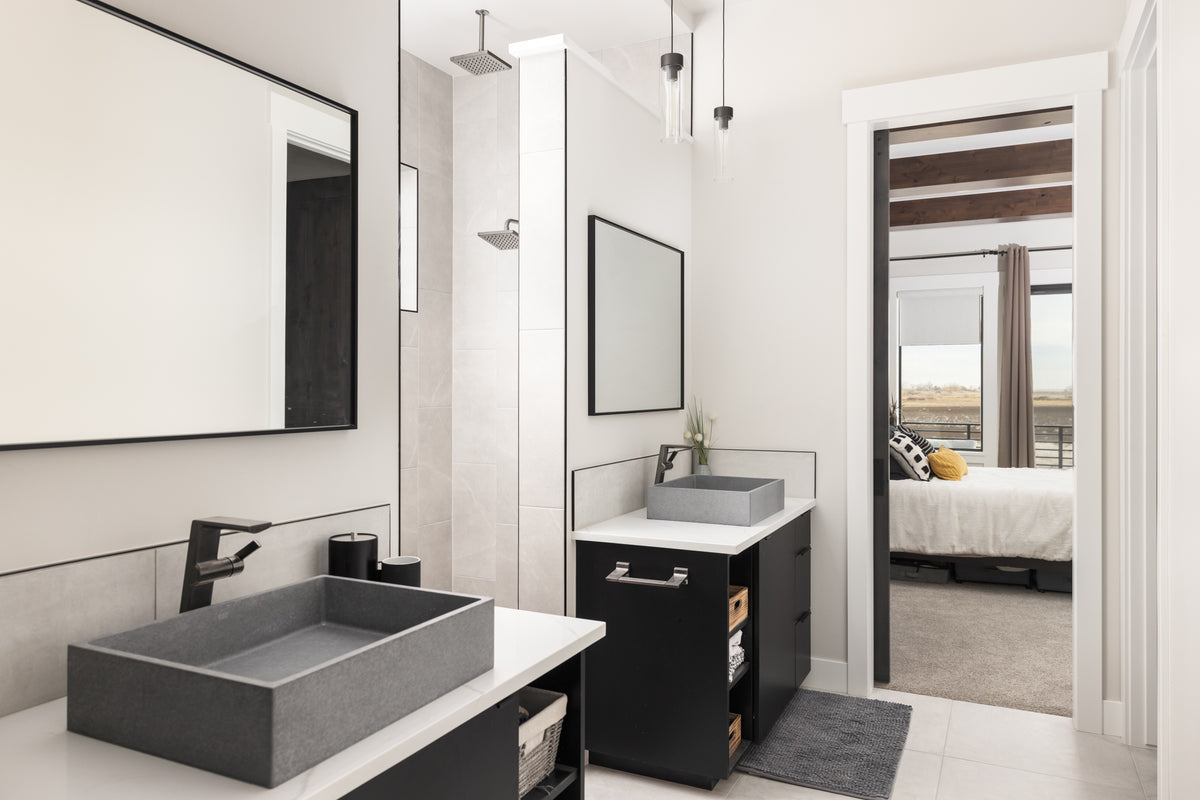 I7969-A Contemporary Mountain House  Master Bathroom, 3 Bedrooms, 2.5 Bathrooms | The Pelton Creek 3560 