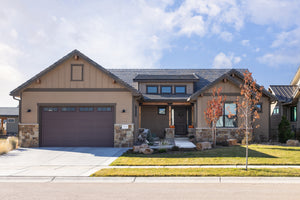 I7967-A Craftsman Mountain House, 3 Bedrooms, 2.5 Bathrooms | The Lancaster 3660 Exterior-2