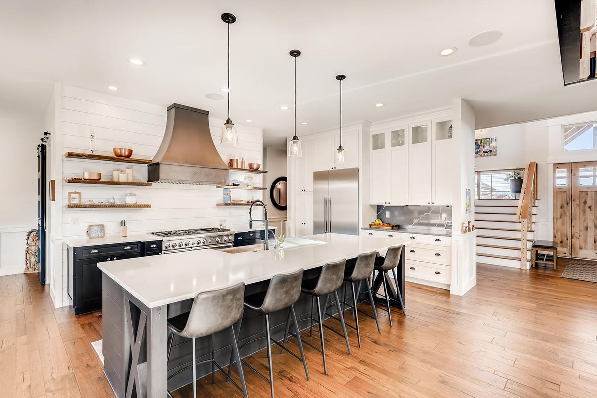 I7384-A The Angel Rock House Kitchen