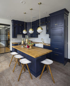 Luxurious 6 Bedroom Home with Spacious Living Areas