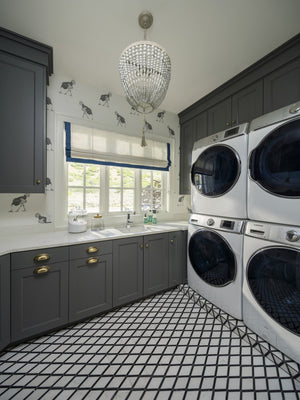 Luxurious 6 Bedroom Home with Spacious Living Areas