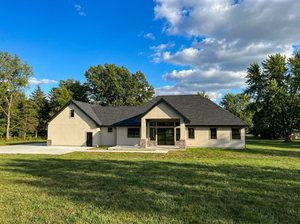 I8365-A Ranch House, 3 Bedrooms, 2 Bathrooms | Meadowwood House Plan Exterior-2