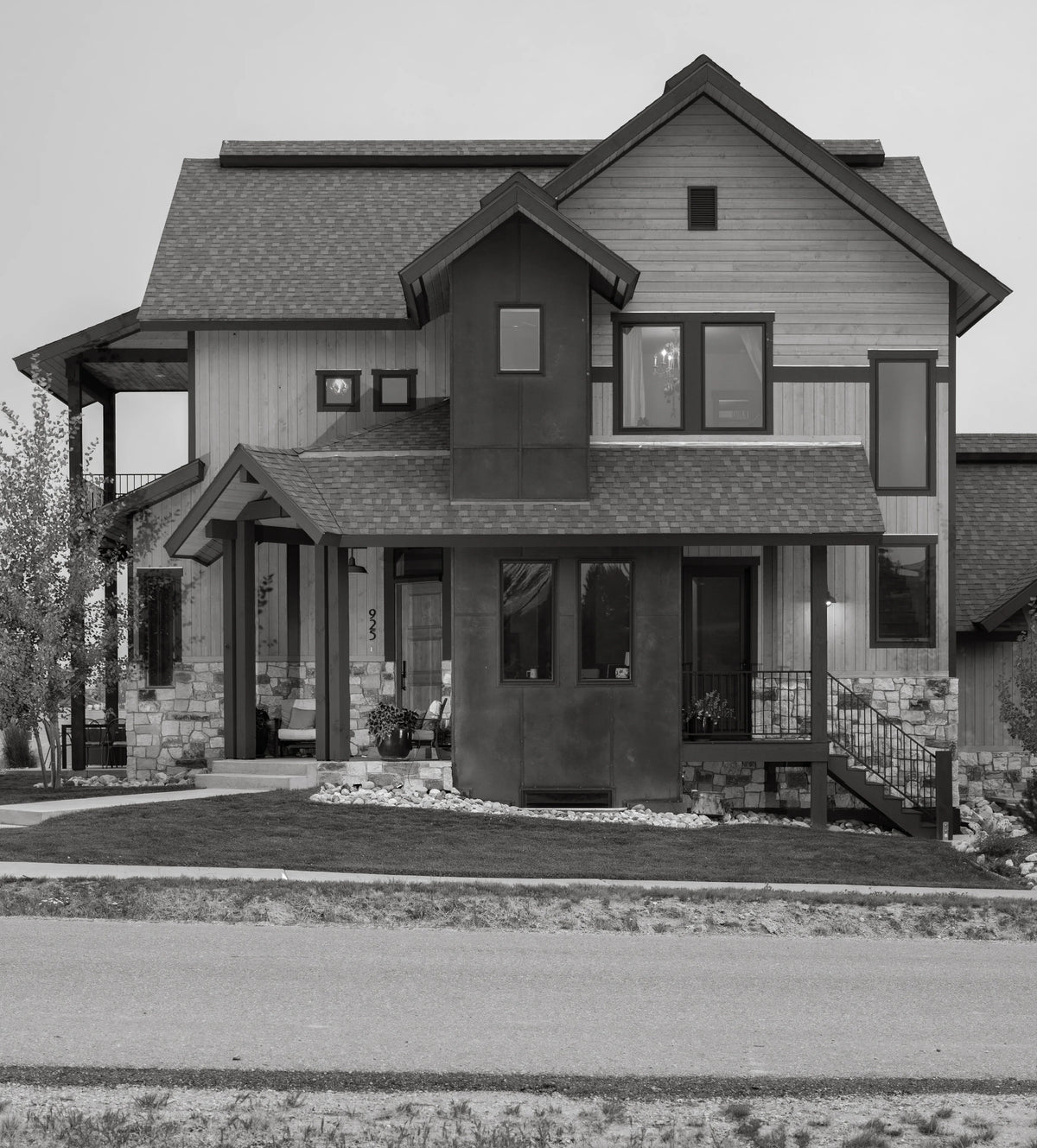 I7638-A Modern Chalet-Style House, 3 Bedrooms, 2.5 Bathrooms | The Grizzly Creek House Plan Exterior-6