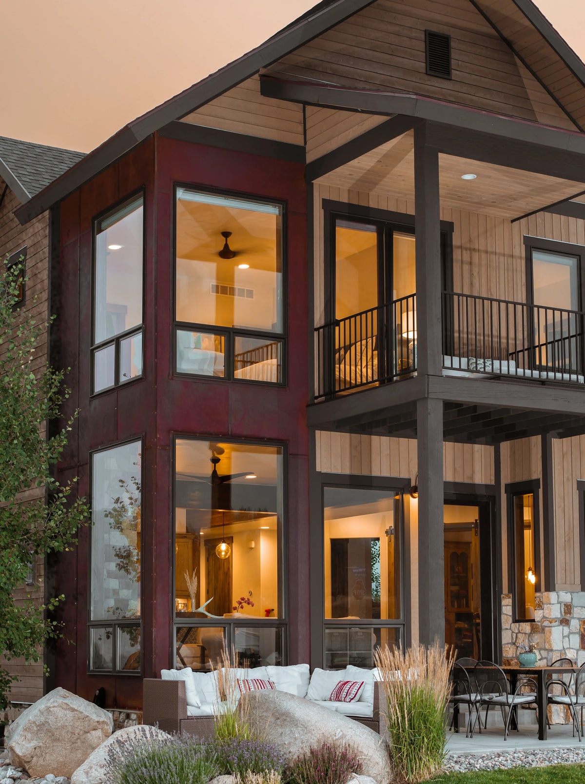I7638-A Modern Chalet-Style House, 3 Bedrooms, 2.5 Bathrooms | The Grizzly Creek House Plan Exterior-18
