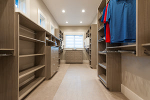 Expansive Luxury Home with Walkout Basement and 4-Car Garage