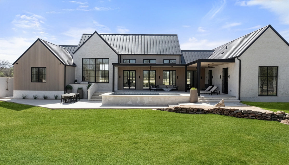 R2685-A-_Modern Farmhouse 4 Bedrooms, 4.5 Bathrooms