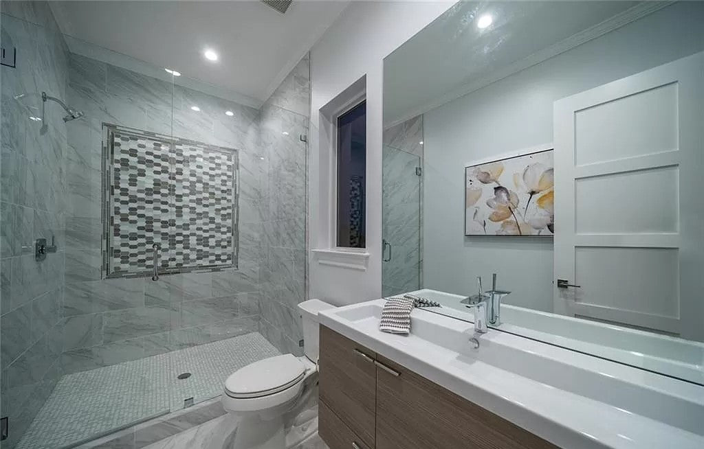 Luxury 4-Bedroom Home with Elevator, Dual Master Suites, and Lanai