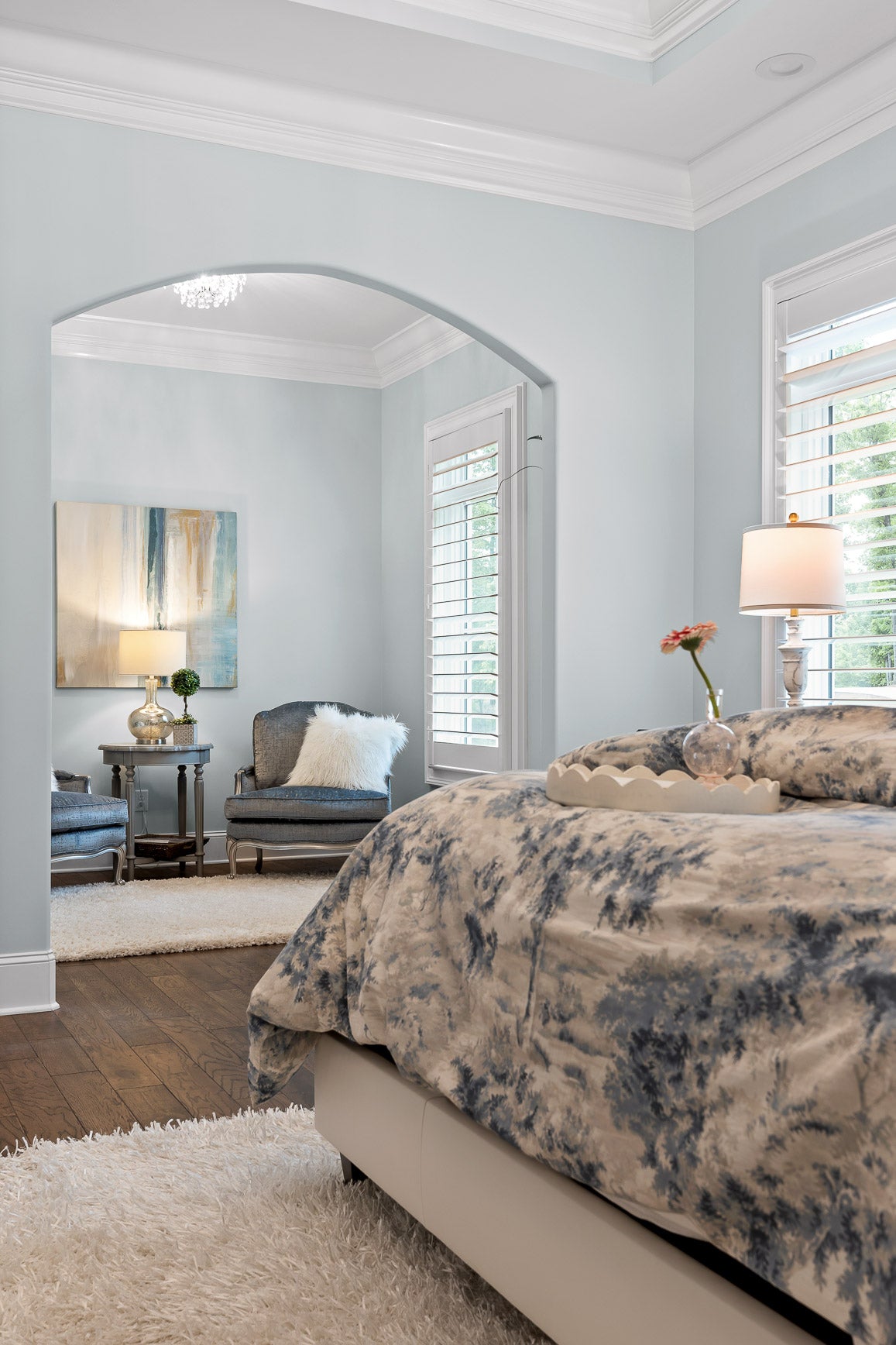 Luxury 4-Bedroom House Plan with Bonus Room and Sunroom