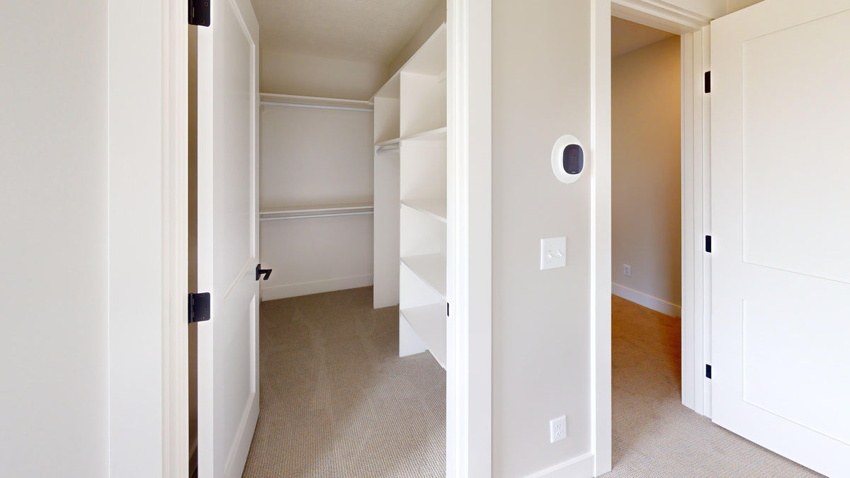 AJ7700-A Modern Farmhouse Bedroom 3 Walk-in Closet, 3 Bedrooms, 2.5 Bathrooms | Plan 1044  