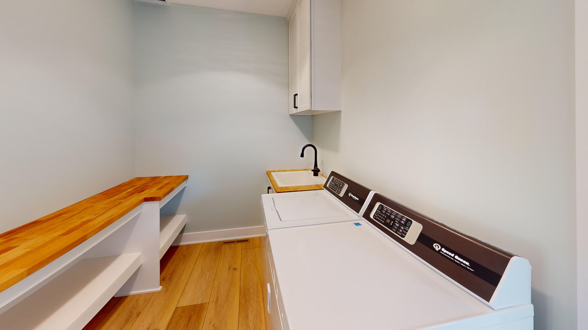 AJ7700-A Modern Farmhouse Laundry, 3 Bedrooms, 2.5 Bathrooms | Plan 1044  