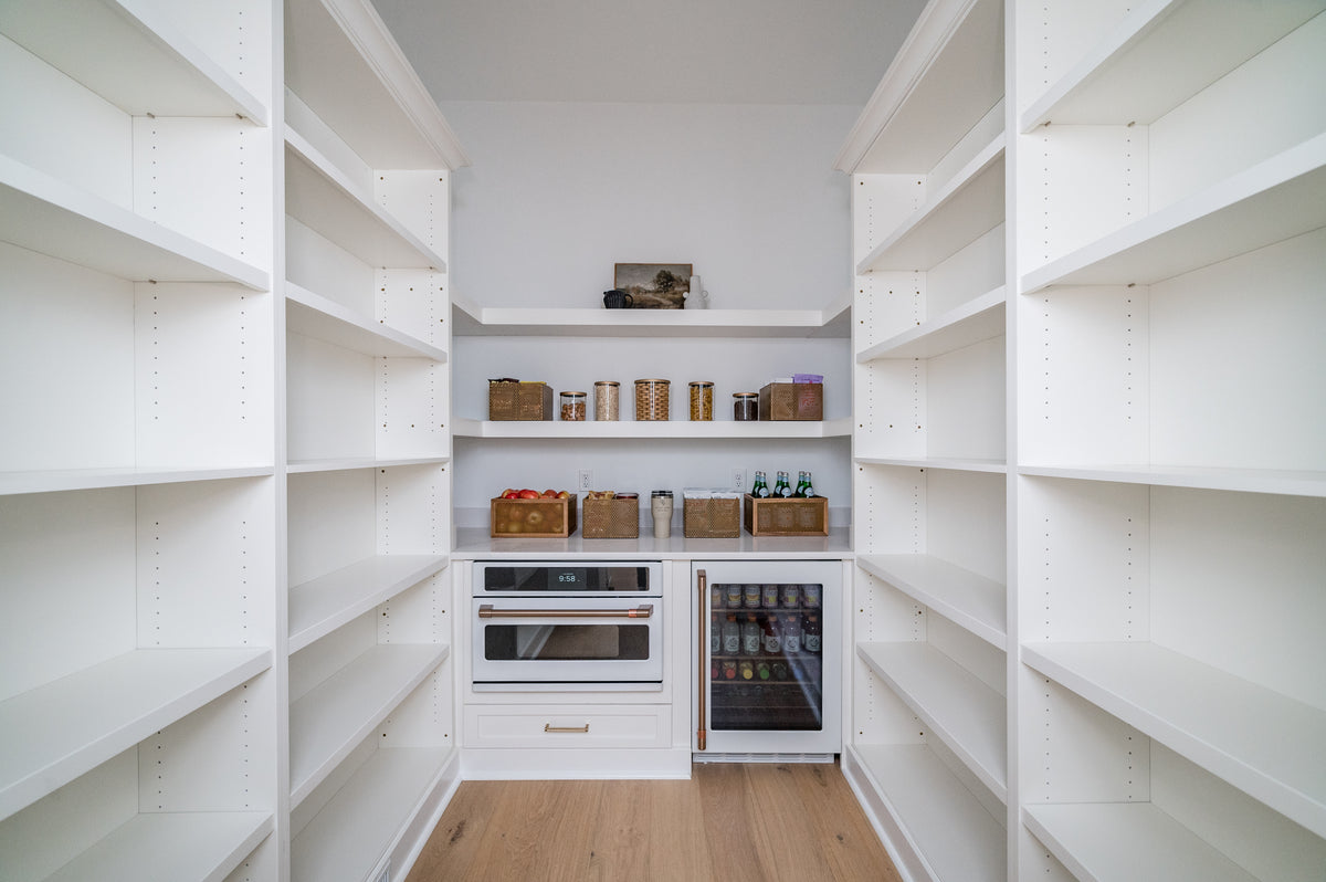 Elegant 5-Bedroom Home with Basement and Grand Living Spaces